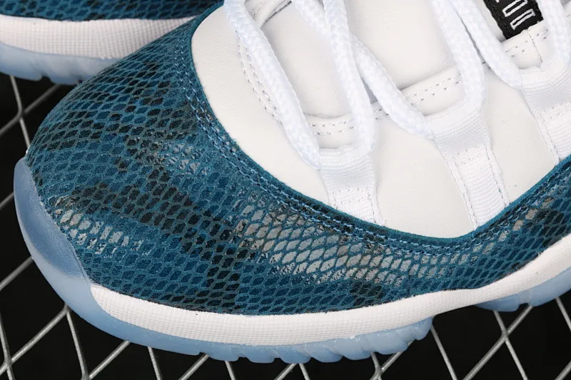 All categories Air Jordan Jordan series basketball shoes Air Jordan 11 Air Jordan 11 Retro Low "Navy Blue Snakeskin" AJ11 Blue Snake Joe 11 low-top basketball shoes CD6846-102